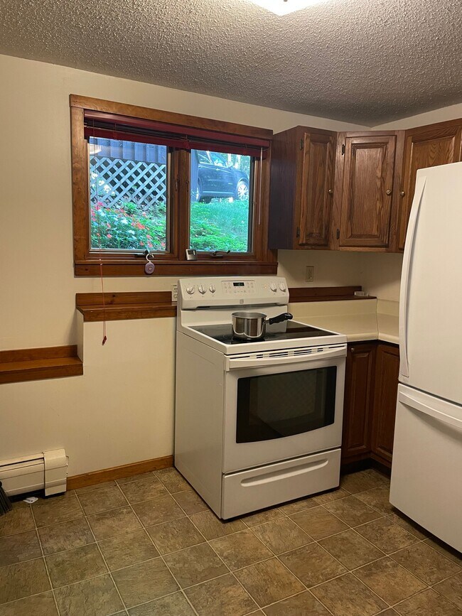 72 Juggler Meadow Rd Unit 2B