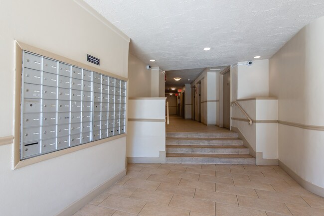 Photo - Sarbin Towers