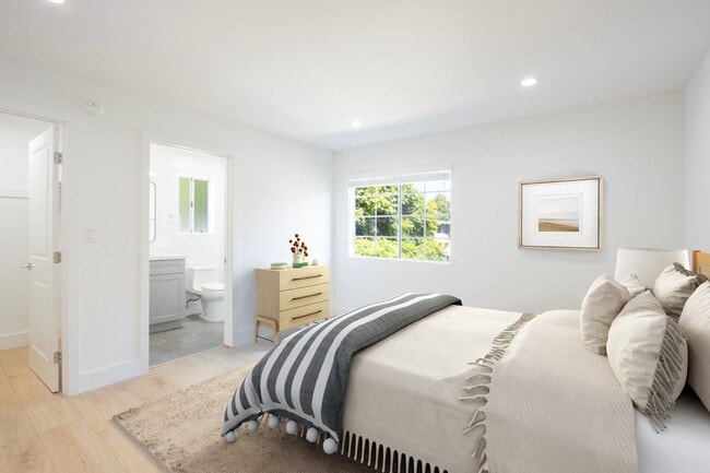 Photo - 11737 Courtleigh Drive