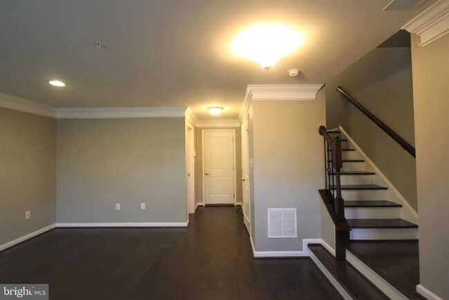 Photo - 228 Compass Dr