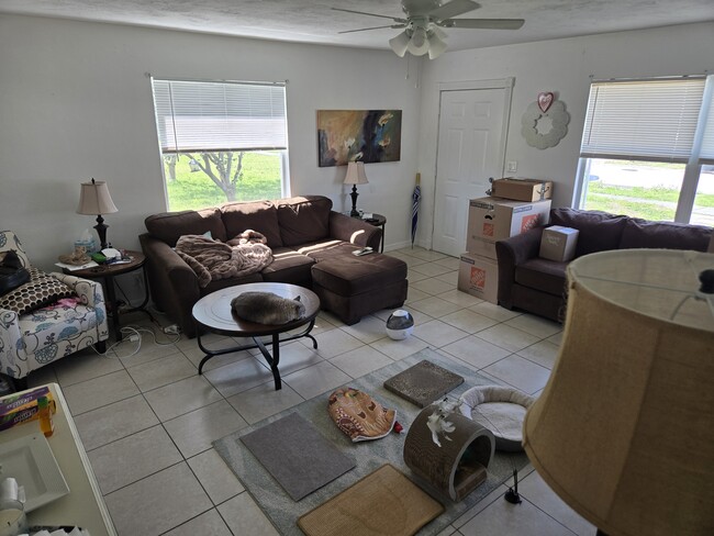 Photo - 530 Freeport Ave N