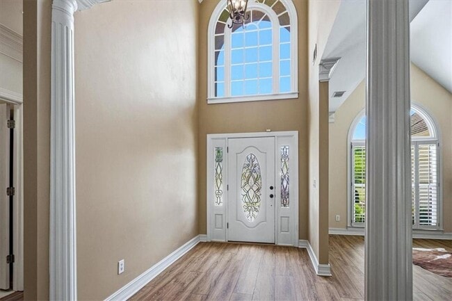 Photo - 210 Masters View Ct