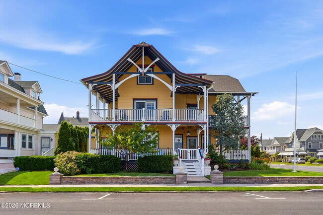 93 Central Ave