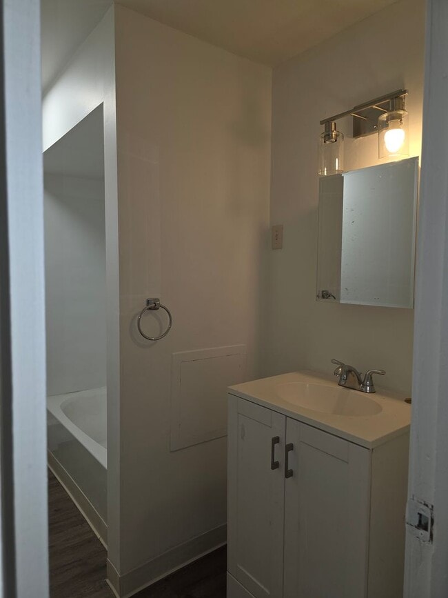 Photo - 2 bedroom upper Unidad CA519E