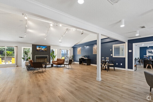 Plaza Sienna - Vestíbulo - Sienna Square - Modern Living