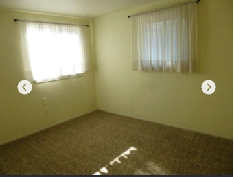 Photo - 18 E St NE