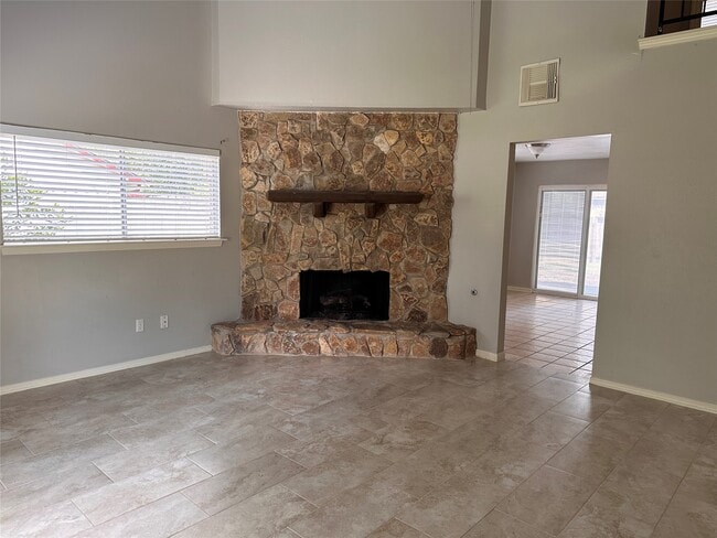 Photo - 3323 Brookdale Dr
