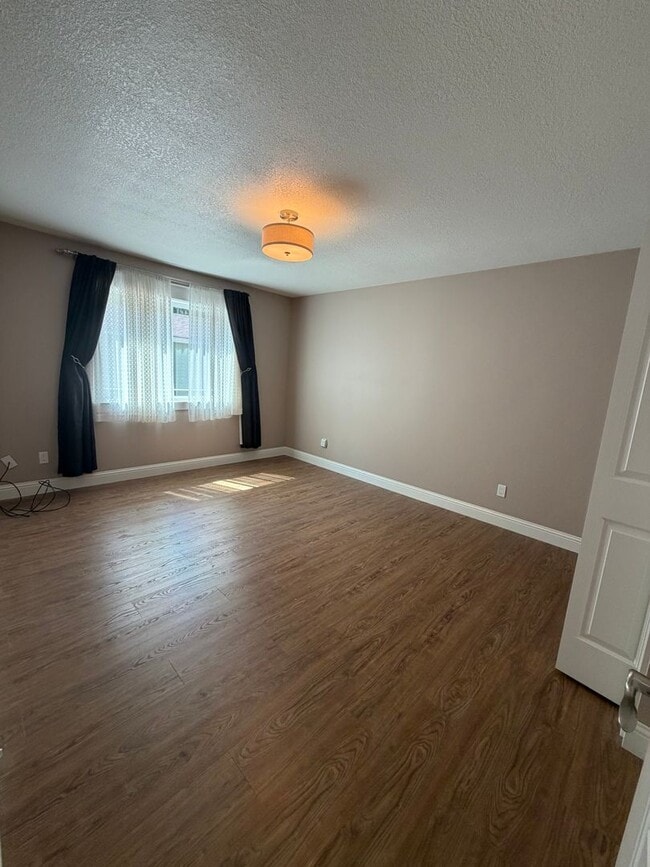 Photo - 3521 Harrison Dr