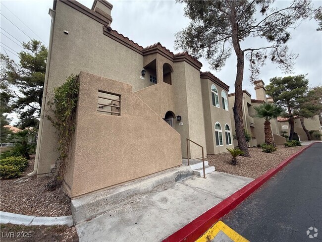 Building Photo - 3145 E Flamingo Rd Unit 2107 Rental