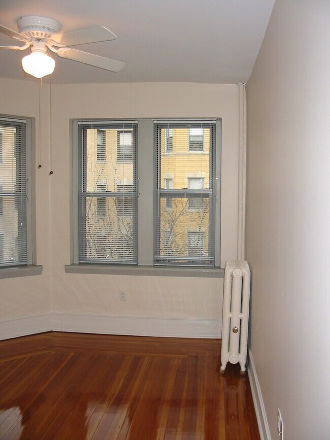 Photo - 52 Burbank St Unit 10