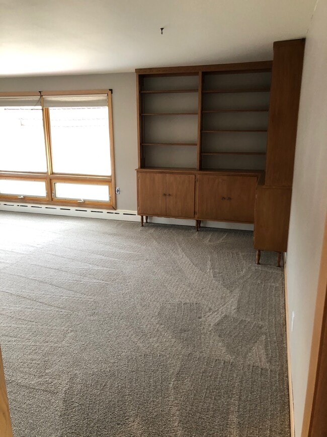 Family Room - W63N139 Washington Ave Unit W63N137