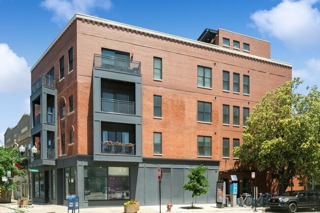 Photo - 1924 W Byron St Unidad 302 Rental