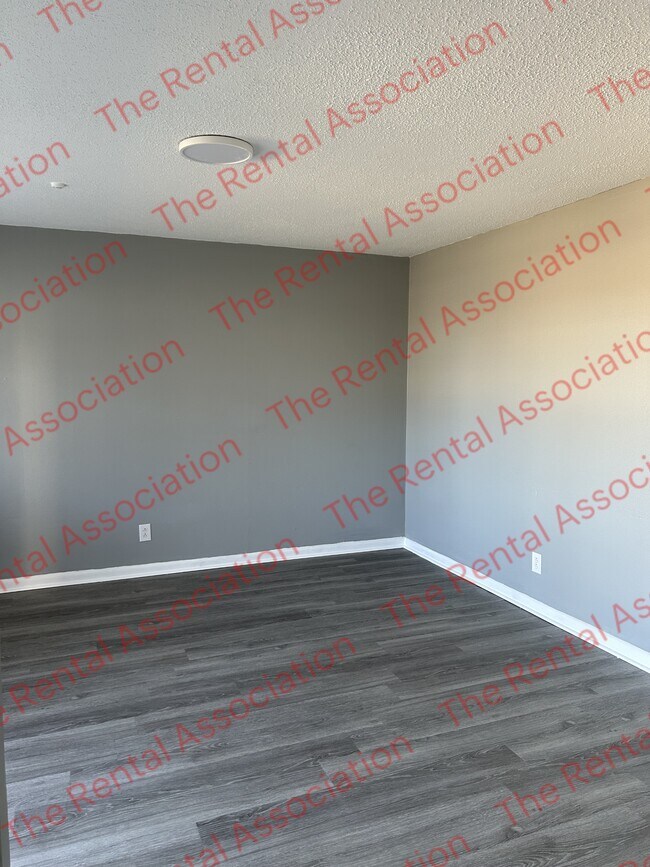 Photo - 280 Central Ave