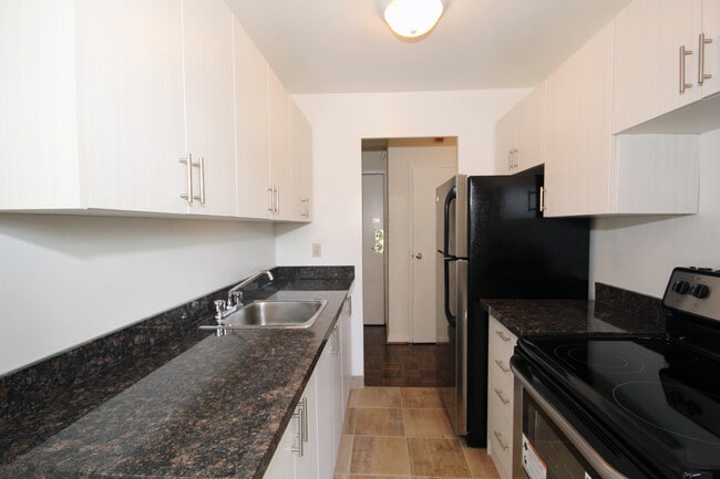 Photo - Davette Apartments