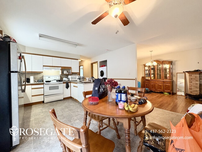 Photo - Spacious 2-Bedroom Main Level Apartment with Garage & Backyard – Welland Unit 1