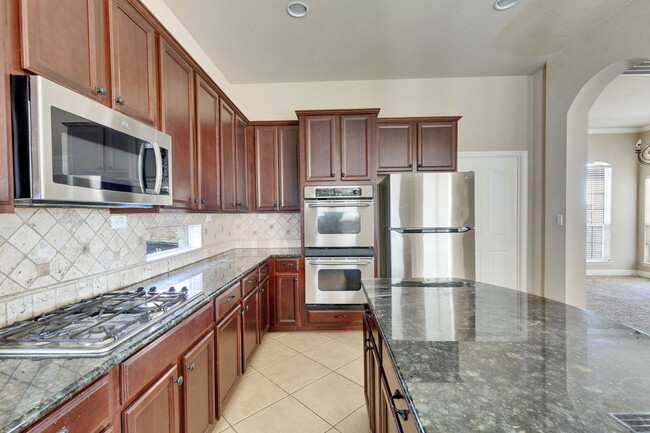 Photo - 916 Cavalry Ride Trail