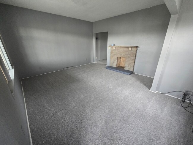 Photo - 515 Indiana Ave