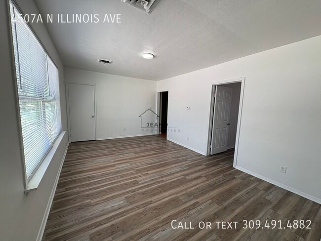 Building Photo - 4507 N Illinois Ave