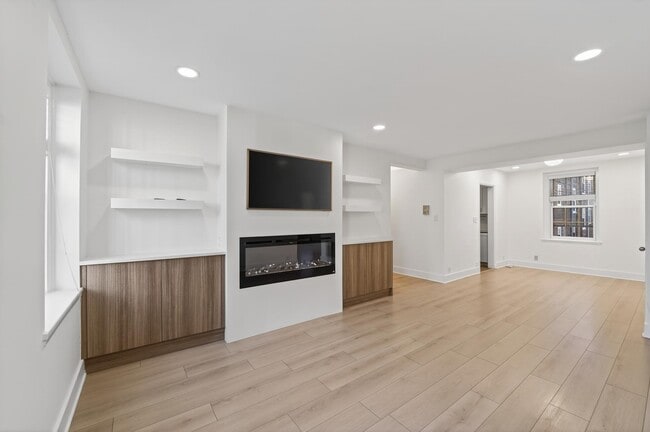 Photo - 3450 39th St NW Unidad # A685