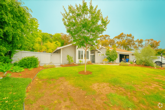 Building Photo - 1029 Silver Stallion Dr Rental