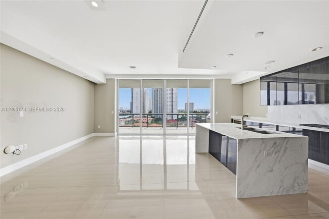 Photo - 3250 NE 188th St