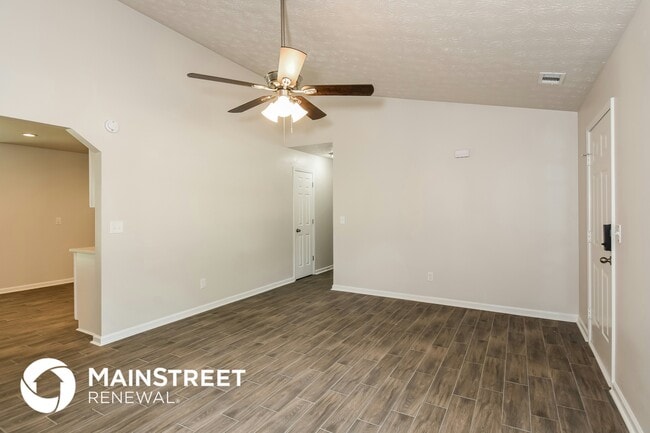 Photo - 155 Mcgiboney Pl