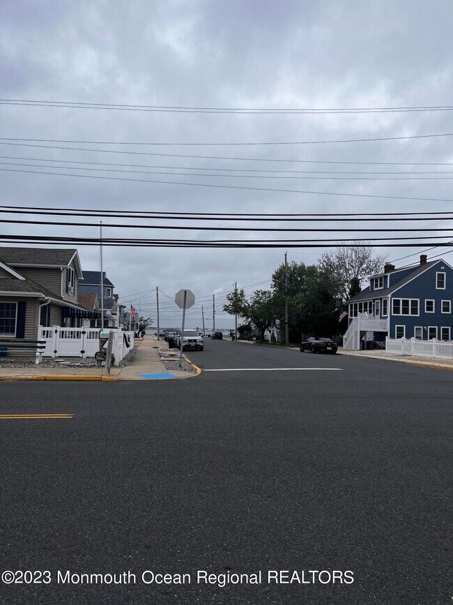 1100 Barnegat Ave