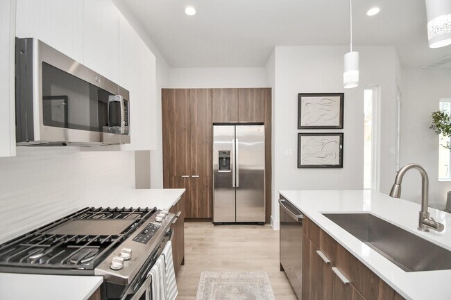 Photo - 3015 Pelon Cay Dr