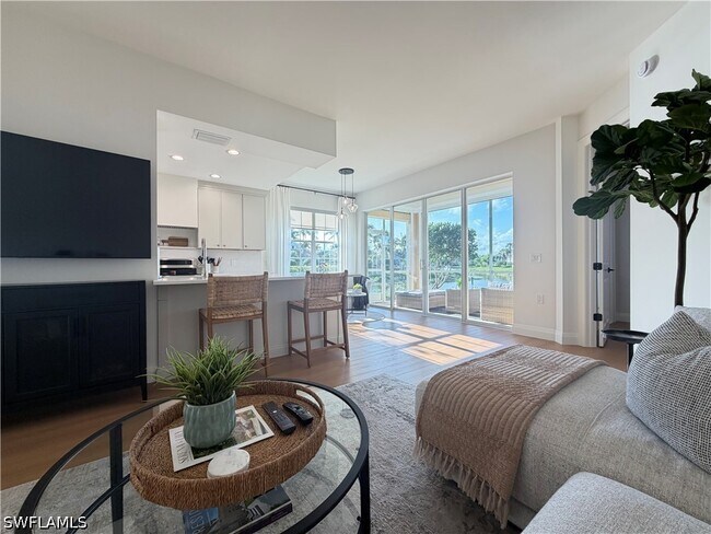 Photo - 3062 Driftwood Way Unit 4301