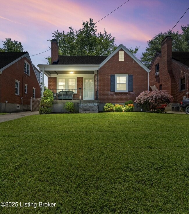 Building Photo - 726 Parkway Dr Rental
