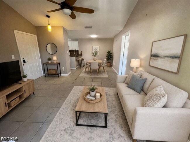 Photo - 3421 Winkler Ave Unit 402