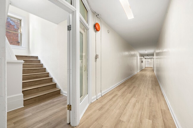 Clifton Court Apartments