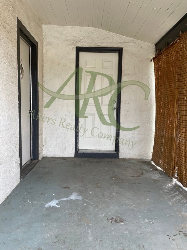 Photo - 1216 Cedar St