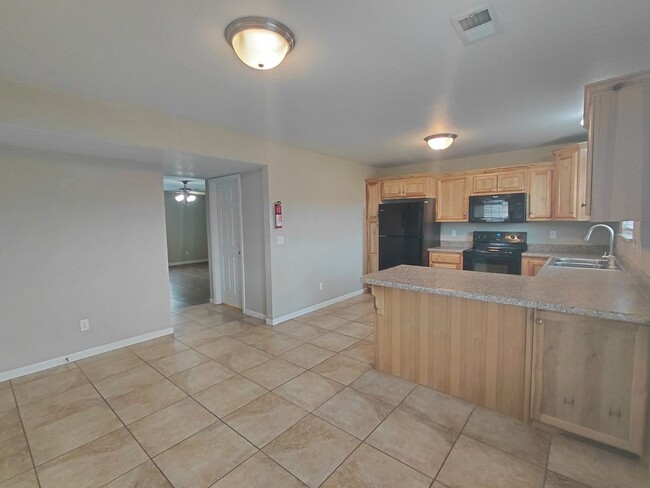Photo - 16095 Holy Cross Ln Unit 16095 B Holy Cross