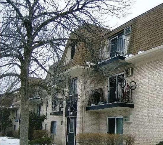 Photo - 234 Shorewood Dr Unit GC