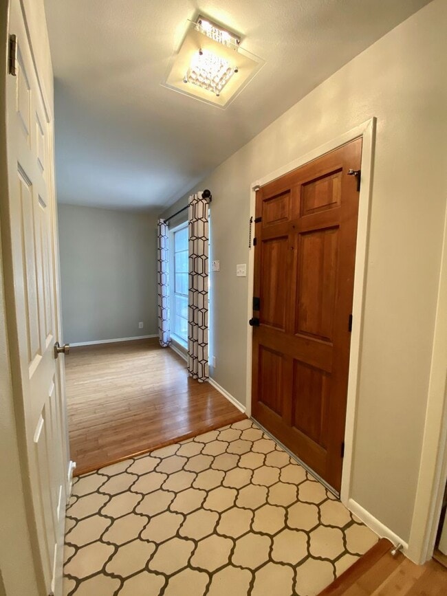 Photo - Colonies North Home with 3 BD | 2 BA Available JULY 2026!!
