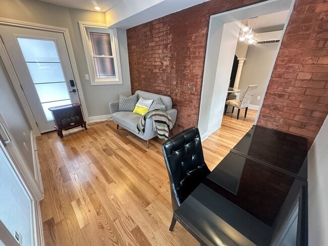 Photo - 157 James St Unit 101