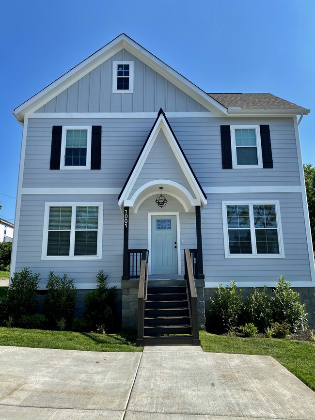 Photo - 1001 Thomas Ave