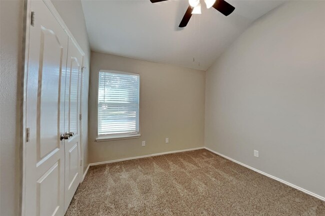 Photo - 30206 Emerson Creek Dr