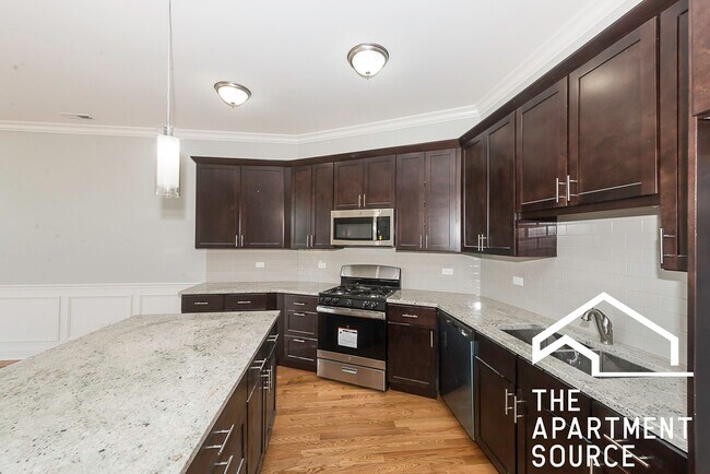 Photo - 520 N Western Ave Unit 2C