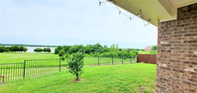 Photo - 2832 Cresent Lake Dr