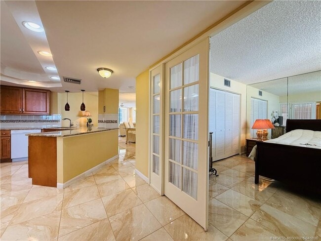 Photo - 9500 S Ocean Dr Unit 1308
