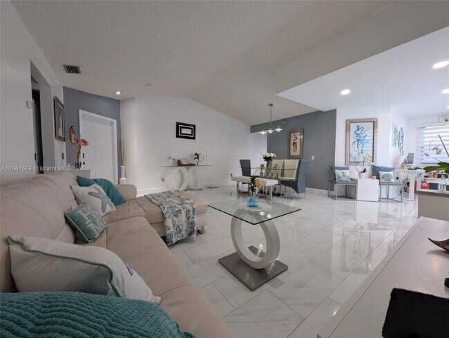 Photo - 15260 SW 45th Terrace