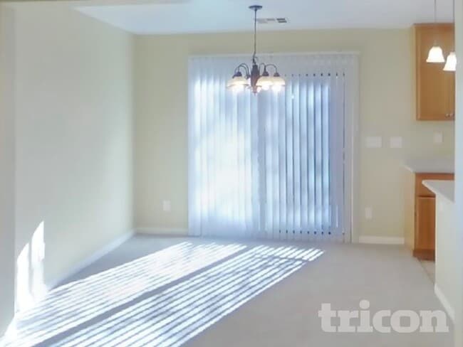 Photo - 10743 Iona Island Ave