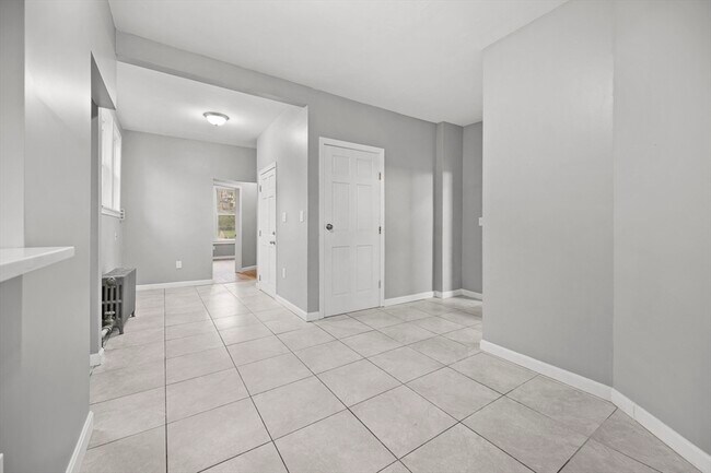 Photo - 276 Washington Ave Unidad 2