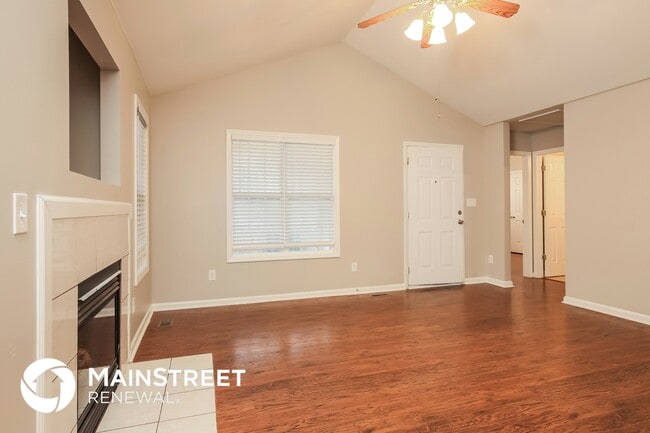 Photo - 105 Hazelwood Ct