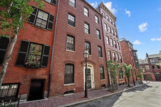 Photo - 130 Myrtle St Unit 2