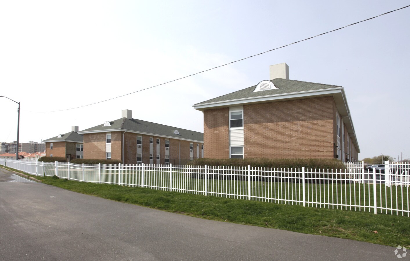 Photo - University Bluffs Apartments