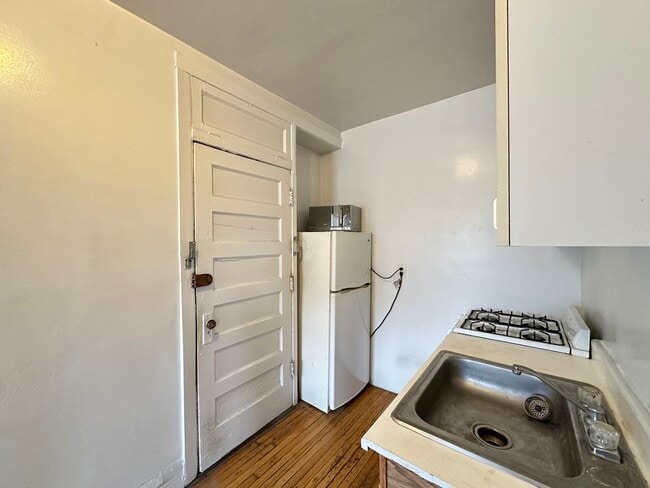 Photo - 3306 W Schubert Ave Unidad N3