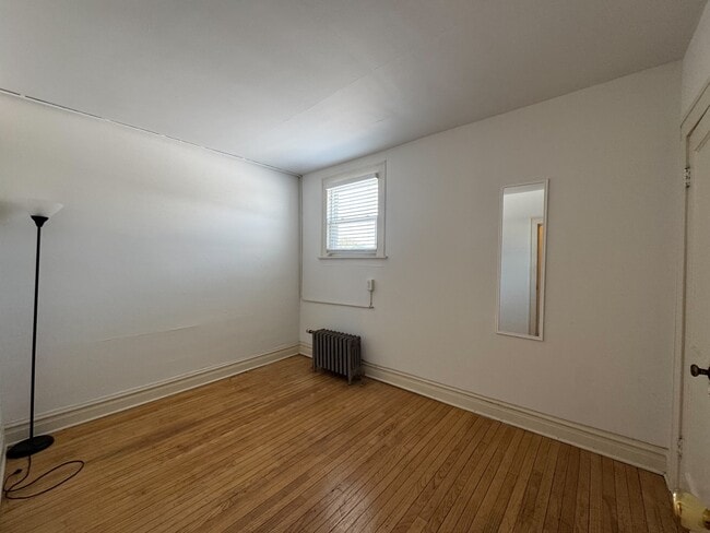 Photo - 28W579 Stafford Pl Unit 1